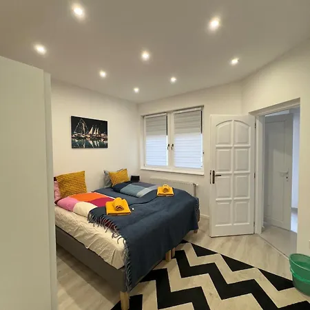 شقة Newly Miami Designed بودابست